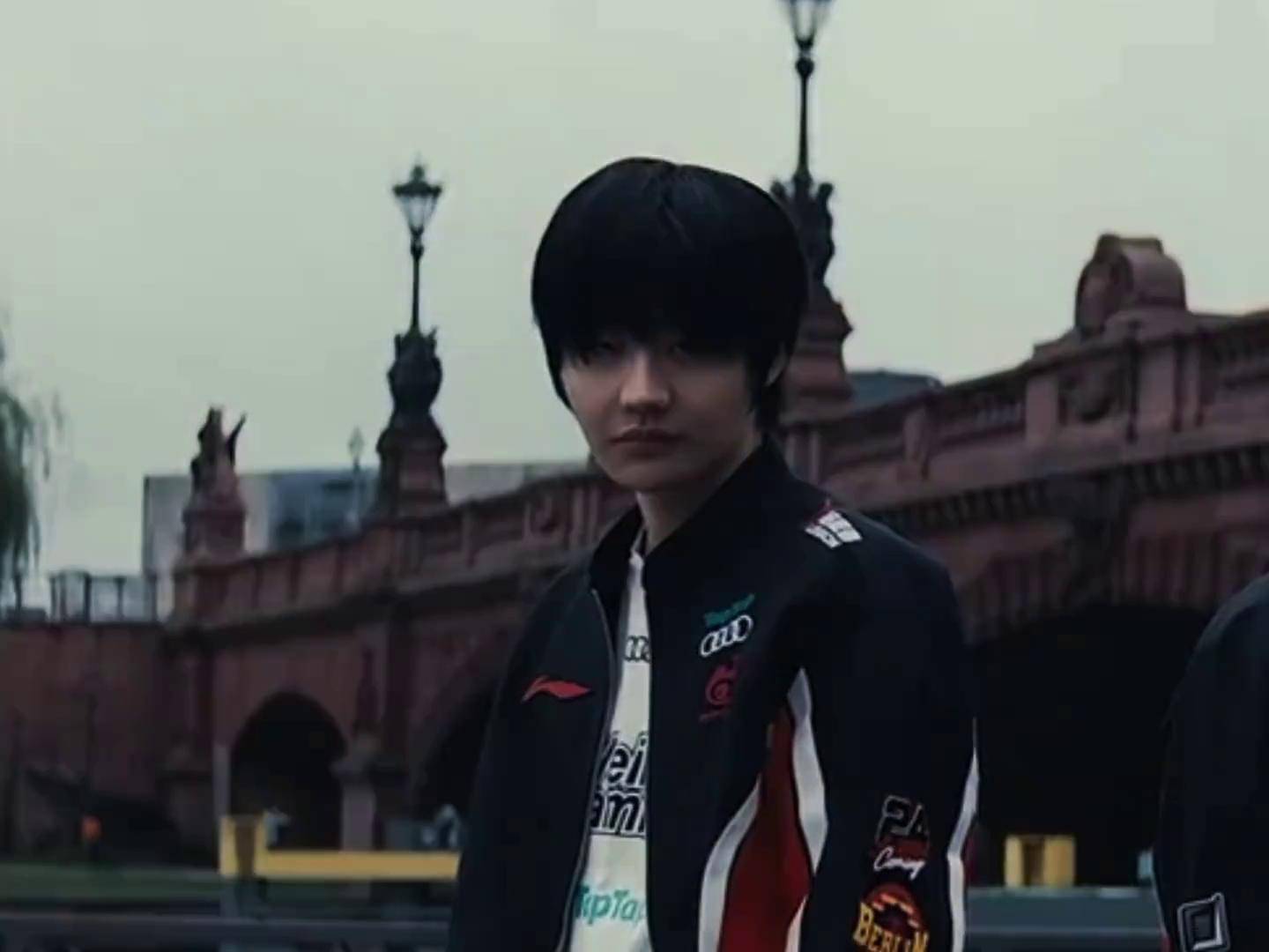 WBG险胜PSG，Crisp开启传奇时刻峡谷大战2025世界赛，引爆全场热议的简单介绍